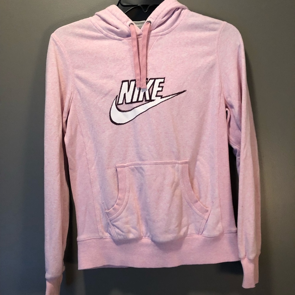 Women’s Nike Sweatshirt